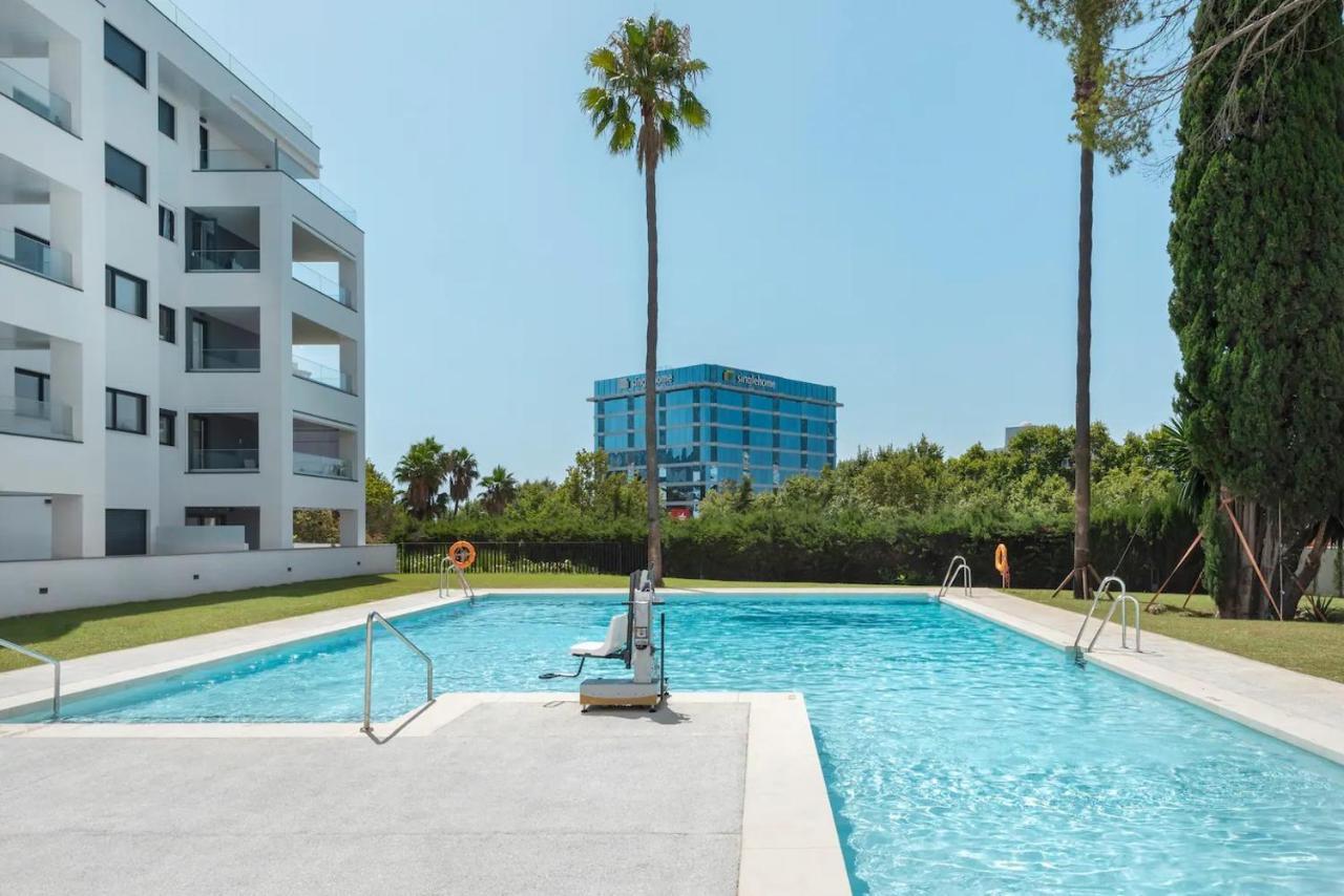 Brand New Apartment With Pool And Sea View In マルベーリャ エクステリア 写真