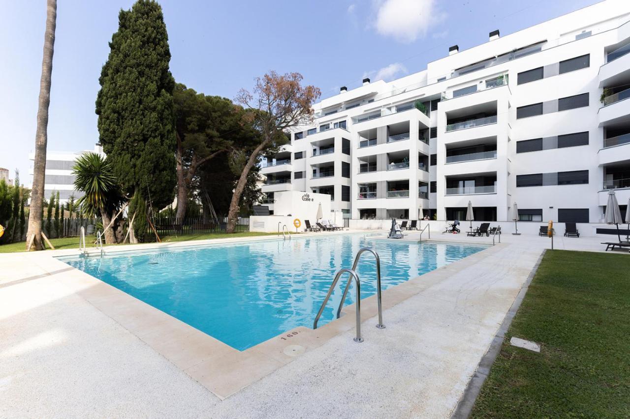 Brand New Apartment With Pool And Sea View In マルベーリャ エクステリア 写真