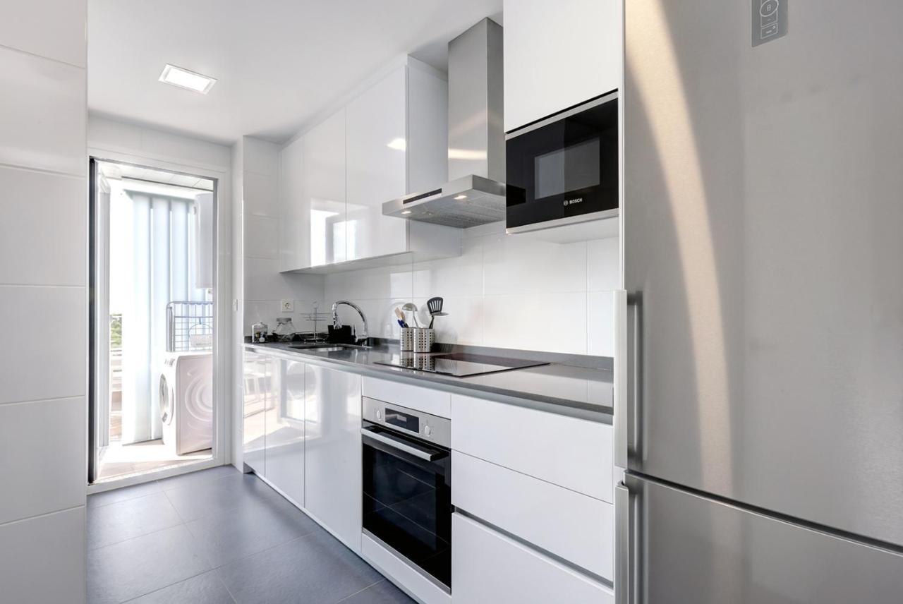 Brand New Apartment With Pool And Sea View In マルベーリャ エクステリア 写真