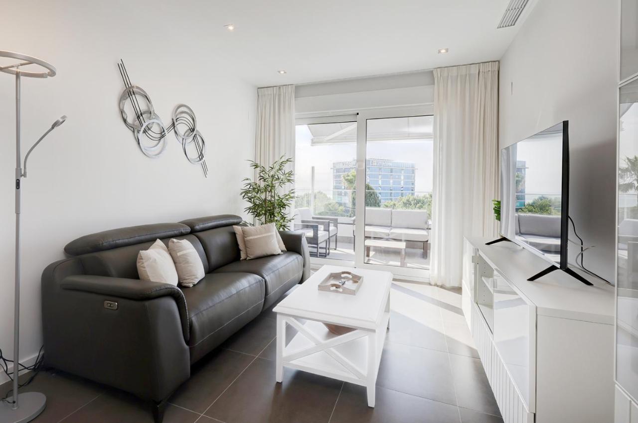 Brand New Apartment With Pool And Sea View In マルベーリャ エクステリア 写真